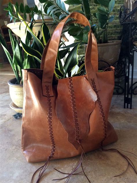 Caramel M Leather tote 